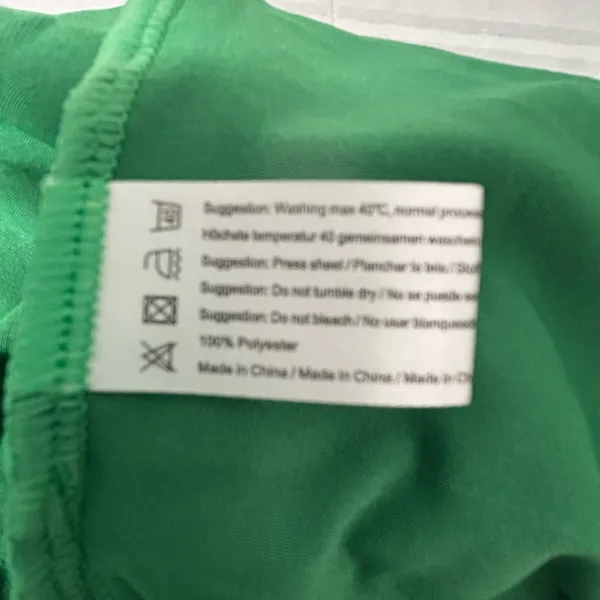 Ekouaer Kelly Green Athletic Skort New with flaw - Image 8