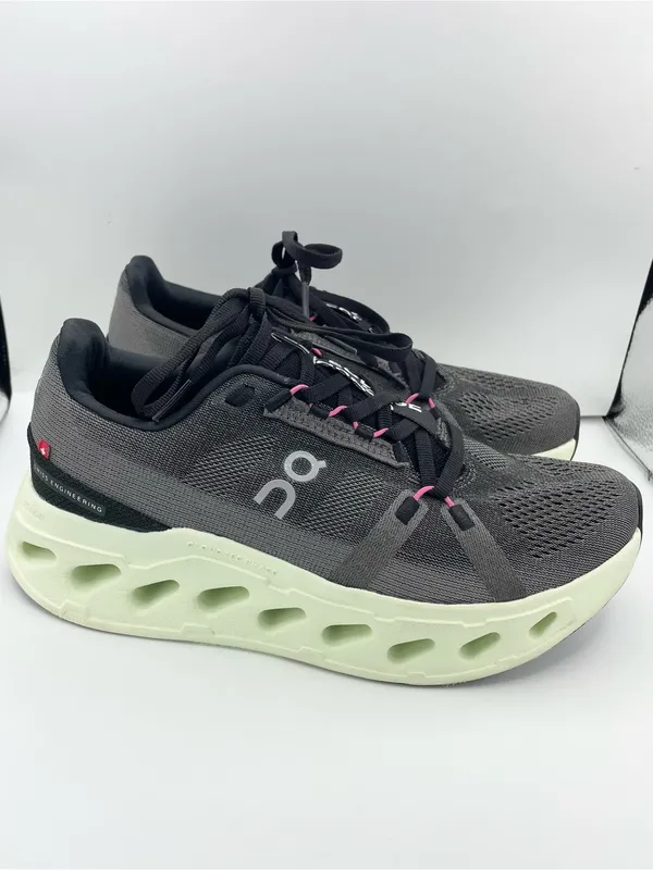 On Cloud Eclipse women’s running sneakers Size 8.5 gray/green Black - Image 13