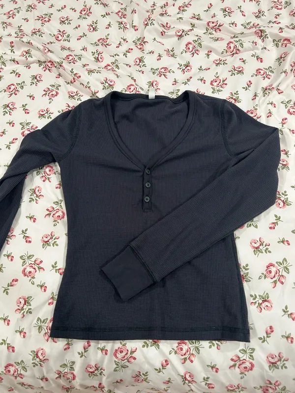 Fabletics Henley Long Sleeve Waffle - Image 2