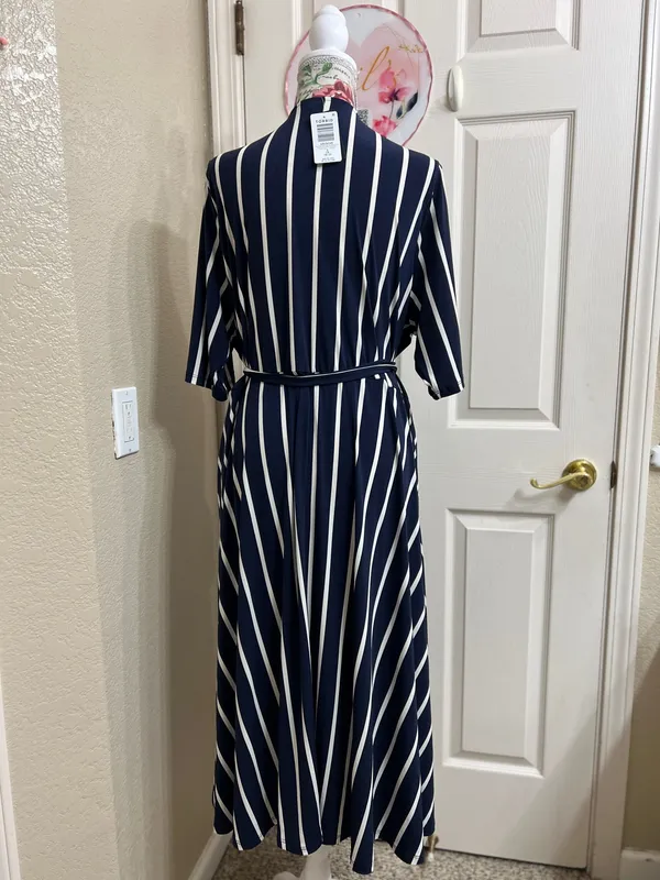 Torrid NWT Navy Blue & White Striped Wrap Maxi Dress 2X Plus Size - Image 4