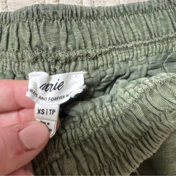 Aerie Summer House High Waisted Flirty Short - Image 3