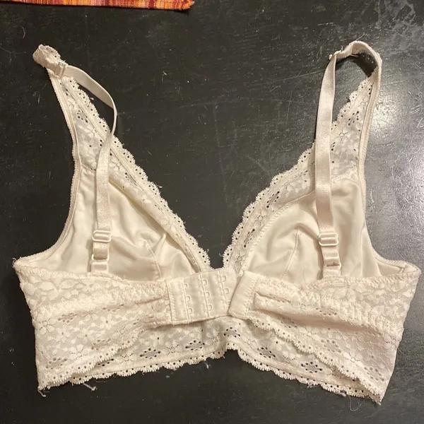 Wacoal Cream Lace Bralette Size 34 - Image 3