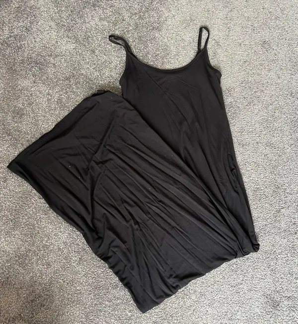 Amazon Black Bodycon Maxi Dress - Image 4
