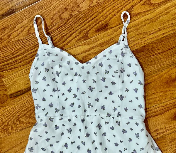 Hollister NWT White Floral Mini Dress S - Image 2