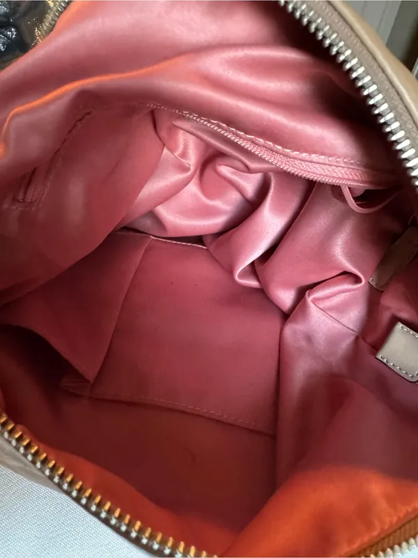 Coach Tan Leather Hobo Bag - Versatile Everyday Shoulder Bag - Image 3