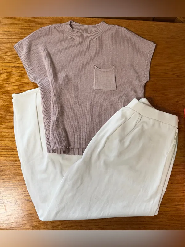 NWOT Two Piece Knitted Sweater Set Tan Size L - Image 8