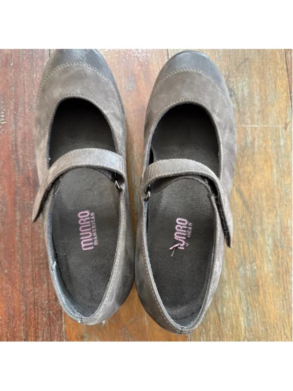 Munro American Brown Suede Mary Jane Flats Women's Size 6 5 - Image 6