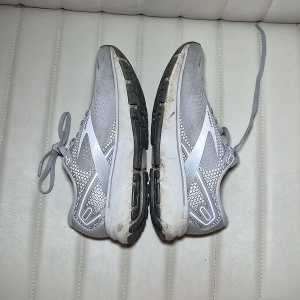 Brooks Ghost Sneakers Size 8 Women's Light Gray Mesh Running Shoes - Image 8