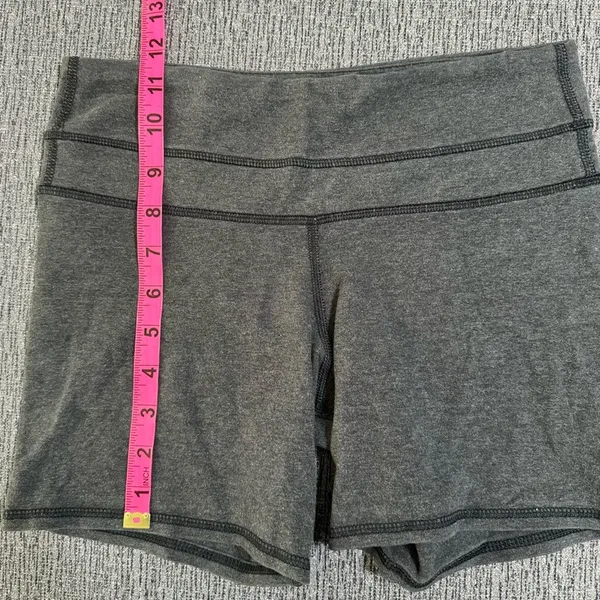 Lululemon Women’s Athletic Shorts - Image 9