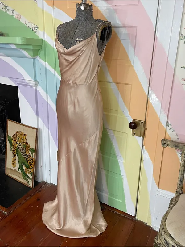 Park and Fifth Belmont Cowl Neck Satin Maxi Slip Dress Champagne Gold Sz M 🧡🎀 - Image 5