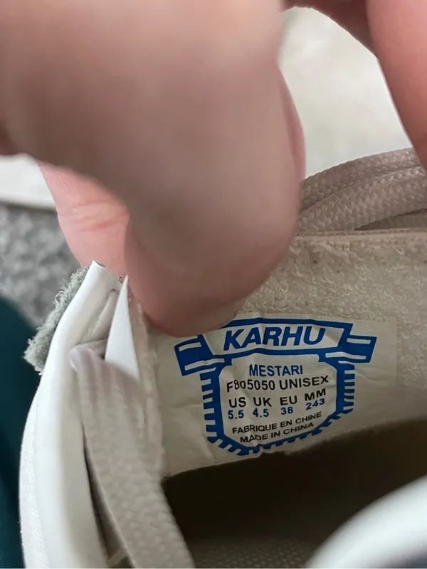 KARHU Mestari Retro Style Sneakers - Image 8