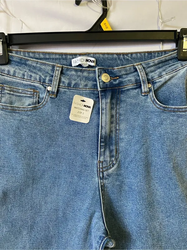 Women Wide Leg Blue Jeans - Image 3