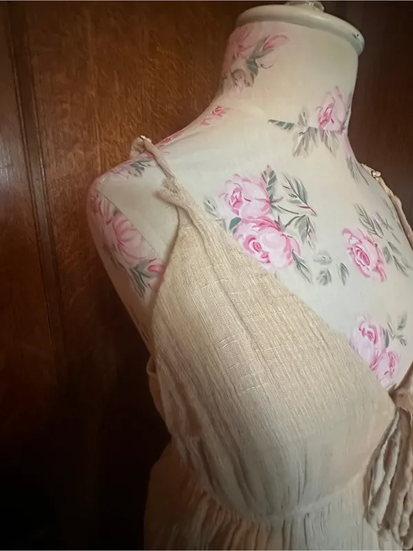Elan Gauzy Khaki Maxi dress with tie front detail, size M, NWT - Image 12