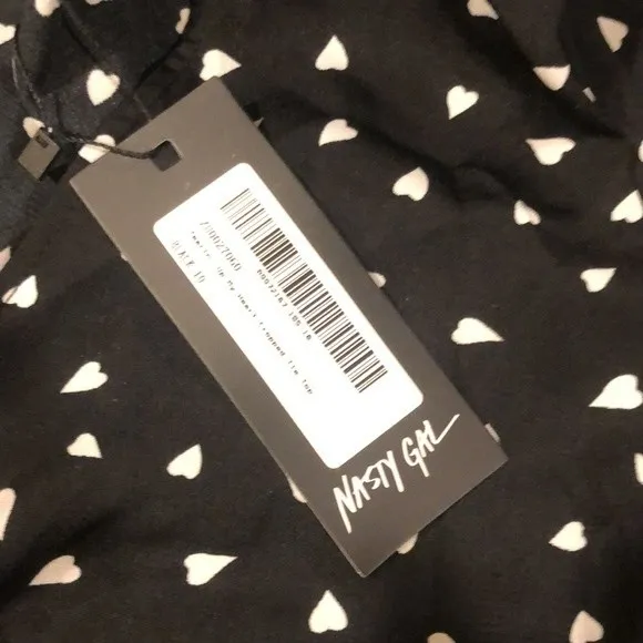 Nasty Gal Black and White Polka Dot Crop Top size 6 - Image 4