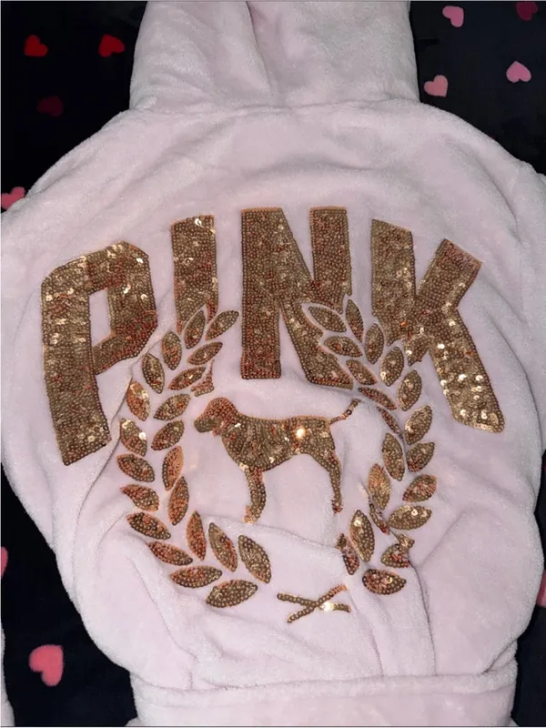 Victoria’s Secret Pink Gold Sequins logo Sherpa Bathrobe - Image 8