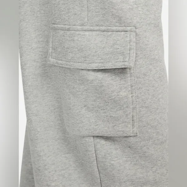 Nike Sportswear Club Fleece Cargo Jogger Sweatpants in Gray Size Medium - Image 6