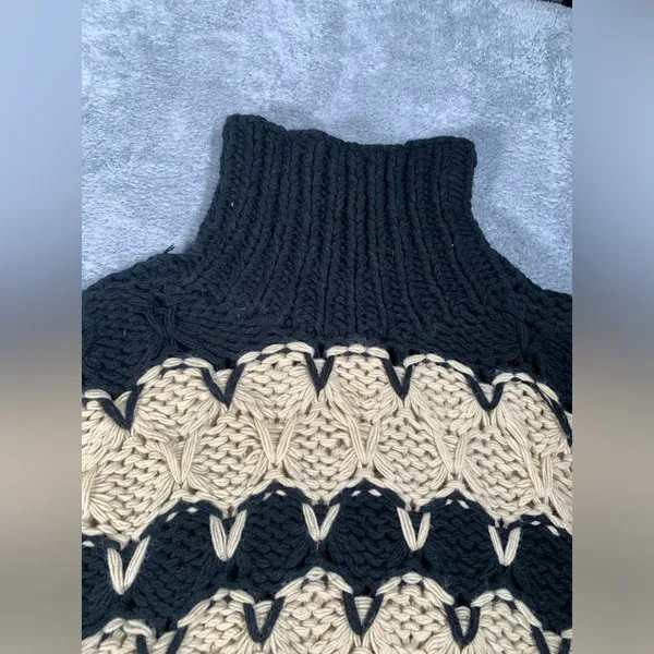 POL Chunky Knit Black and Tan Sweater large turtleneck - Image 4