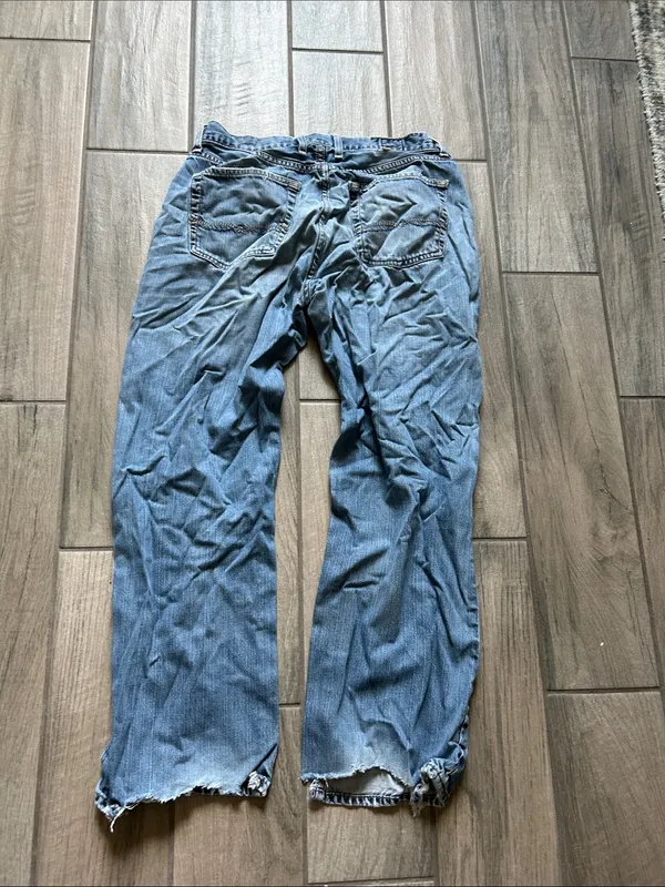 Lucky Brand Women's Relaxed Blue Denim Jeans - Image 4