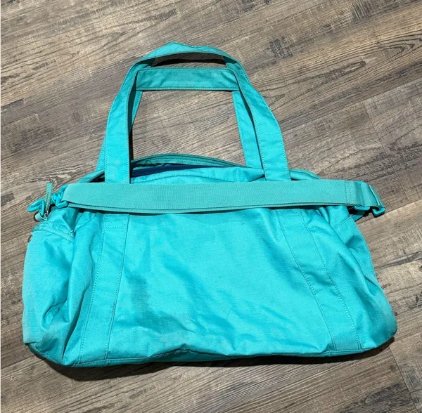 Small Nike Duffel Bag - Image 3