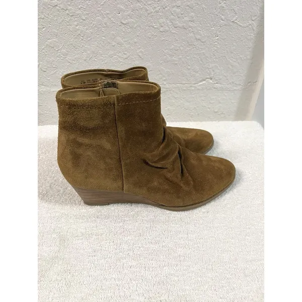 Franco Sarto Women's Suede Pleated Booties 8.5M - Image 5