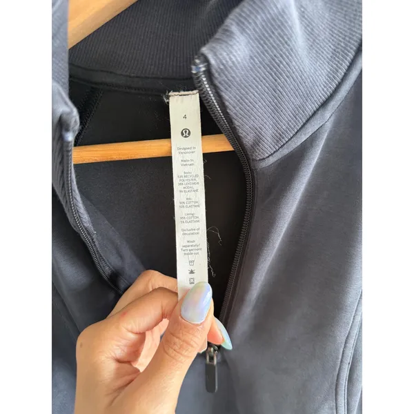 Lululemon Quarter Zip Long Sleeve Athletic Dress Charcoal Gray Thumbholes size 4 - Image 3