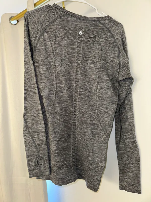 Lululemon Swiftly Tech Long Sleeve - Image 3