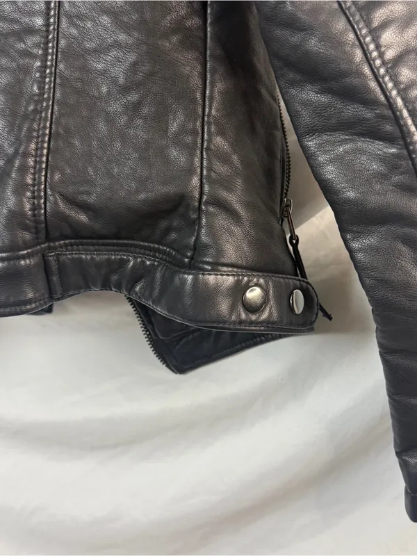 Y2K Top Shop Black Leather Jacket - Image 7