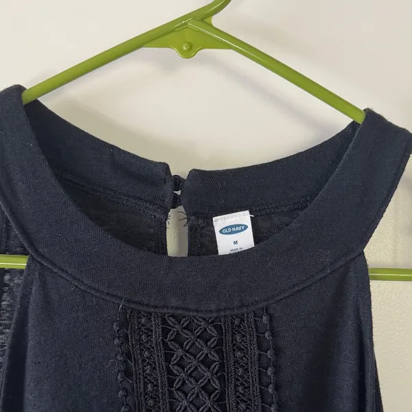 Old Navy Black Sleeveless Tank Top / M25 - Image 3