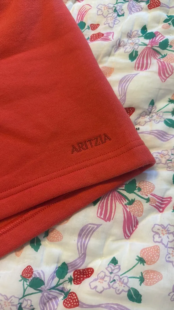 Aritzia TNA - Image 2