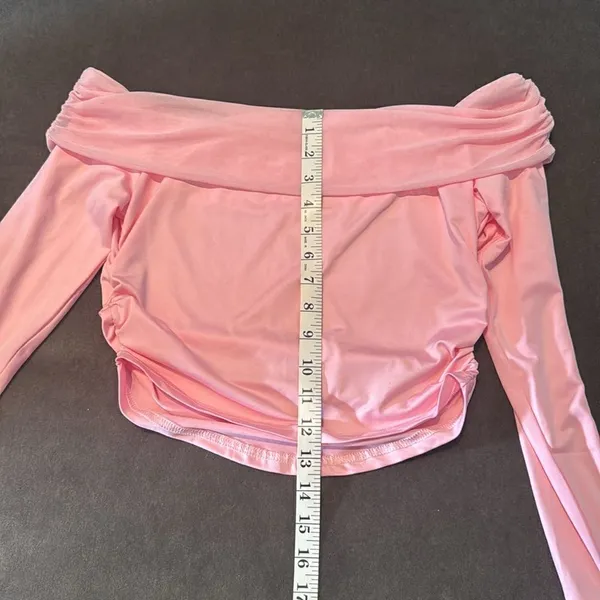Pink 2 Piece Set Off the Shoulder Long Sleeve Crop Top & Skirt Size L NEW - Image 7