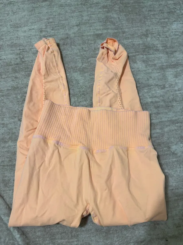 Free people movement good karma leggings size m/l - Image 2