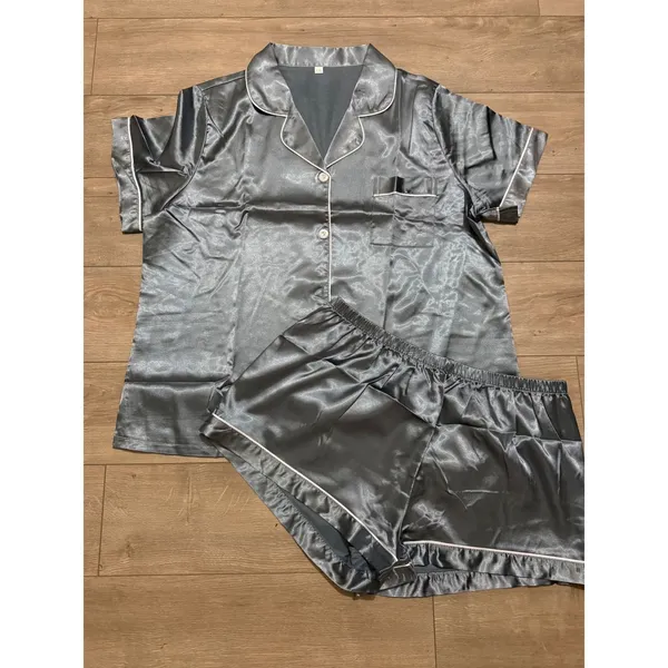 NIB- Women Satin Pajama Set Short Sleeve Button Down Shirt and Shorts XXL Gray - Image 7