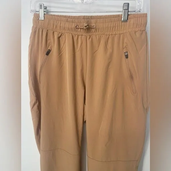 New Born outdoor size small woman's pants beige‎ with crouch ankle bottoms - Image 2