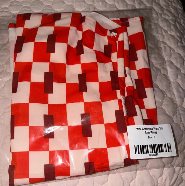 These Three Boutique Top - Image 2