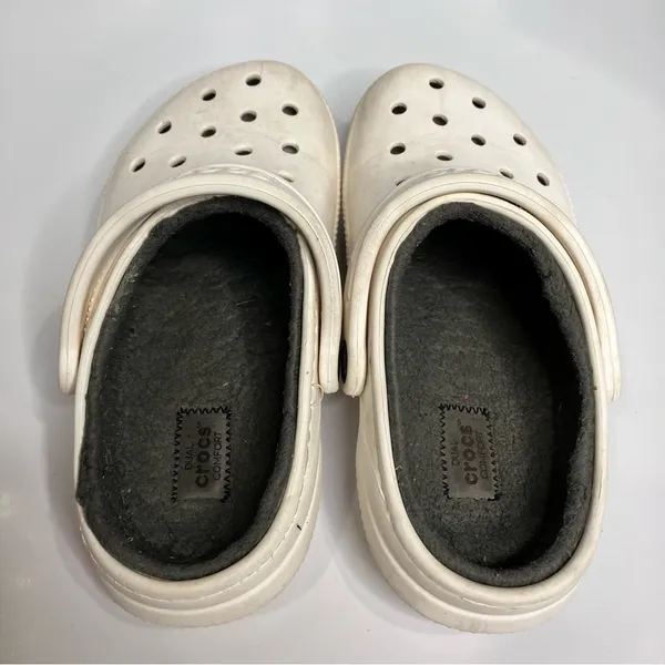 Crocs lined clogs‎ originals size 6 white - Image 5