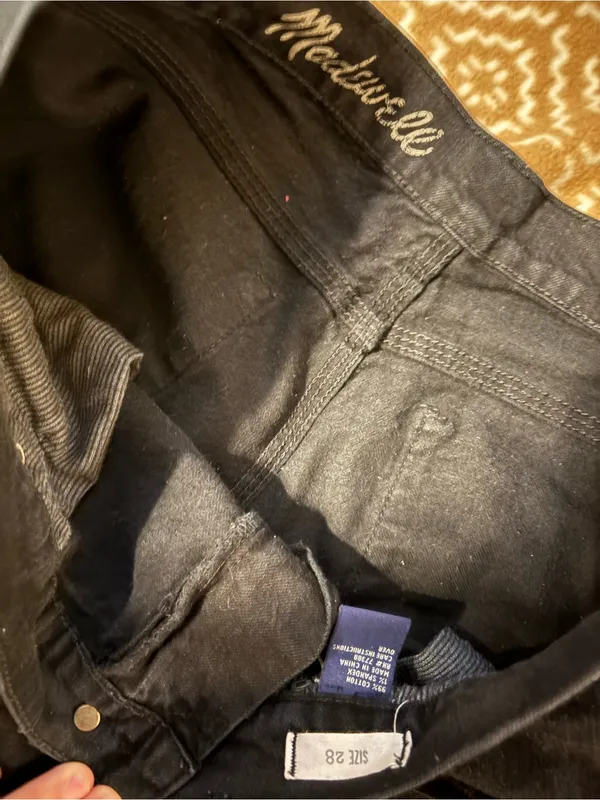 Madewell Black Denim Cutoff Shorts - Image 3