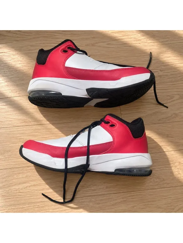 Air Jordan Max Aura 3 GS White Very Berry Black Sneakers Youth 6Y - Image 3