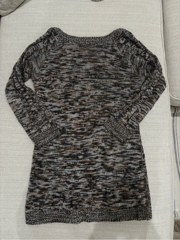 Cozy Off-the-Shoulder Cable Knit Tunic Sweater — Brown/Cream - Image 3