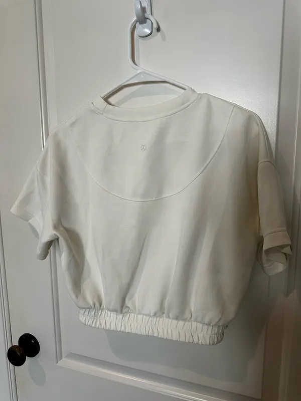 Lululemon cropped shirt - Image 2