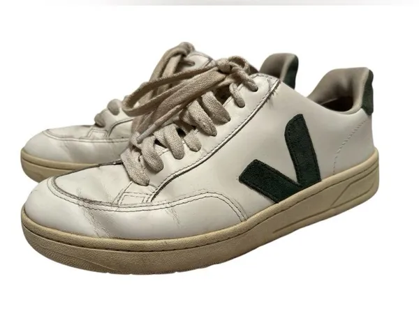 Veja V-12 White Leather Low Sneaker - Image 9
