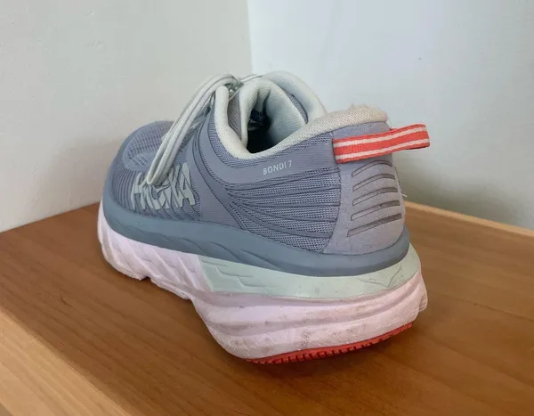 Hoka Running Shoes Bondi 7 Women’s - Image 2