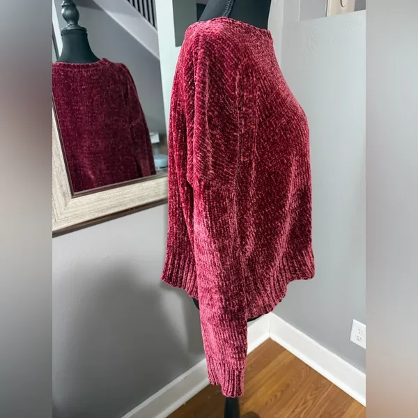 Altar’d State Red Chenille Cabincore Scalloped Hem Sweater Small - Image 5