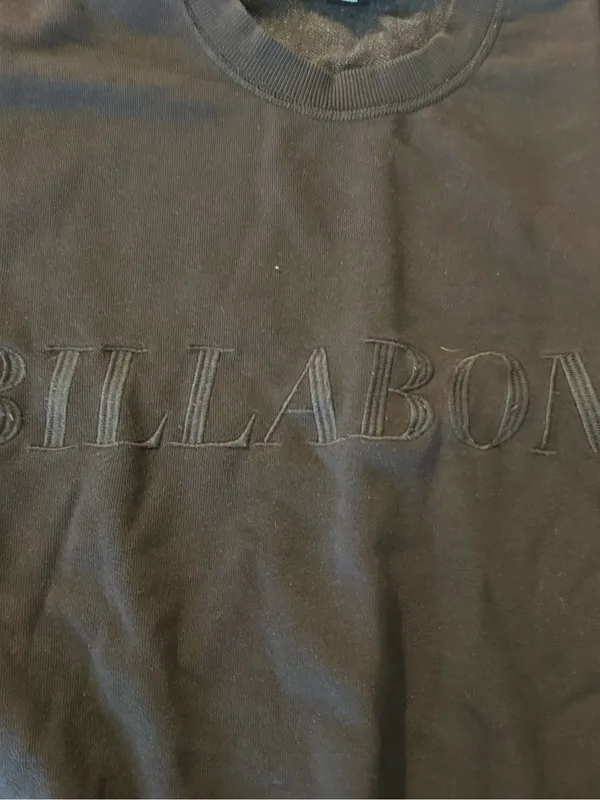 NWT Billabong SO TYPICAL KENDAL CREW Sweatshirt black womens Long Sleeve Large - Image 2
