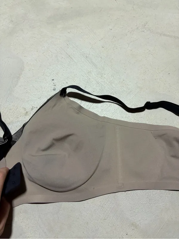 Honeylove Black crossover bra large - Image 10
