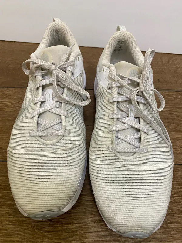 Nike Downshifter 12 Womens Running Shoes Size 8.5 - Image 3