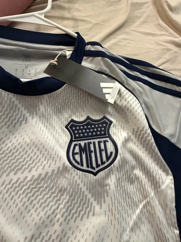 Adidas Emelec - Image 2