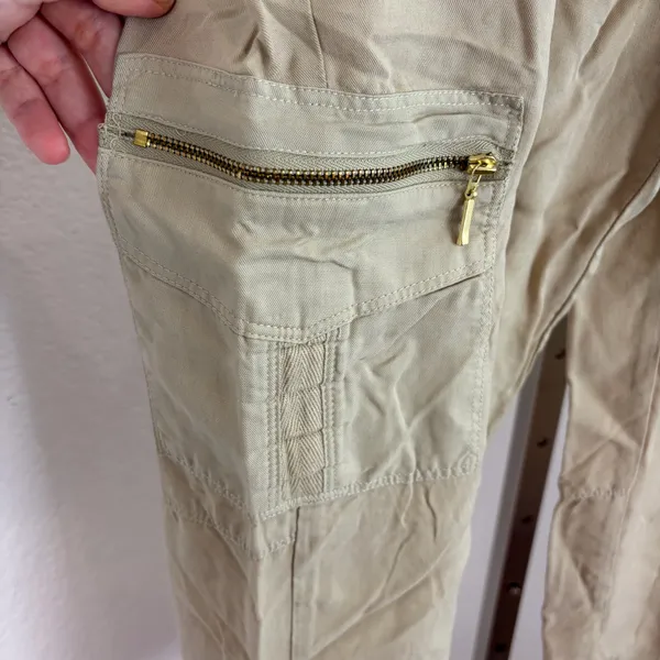 Zenergy by Chico’s beige cargo capri pants - Image 4