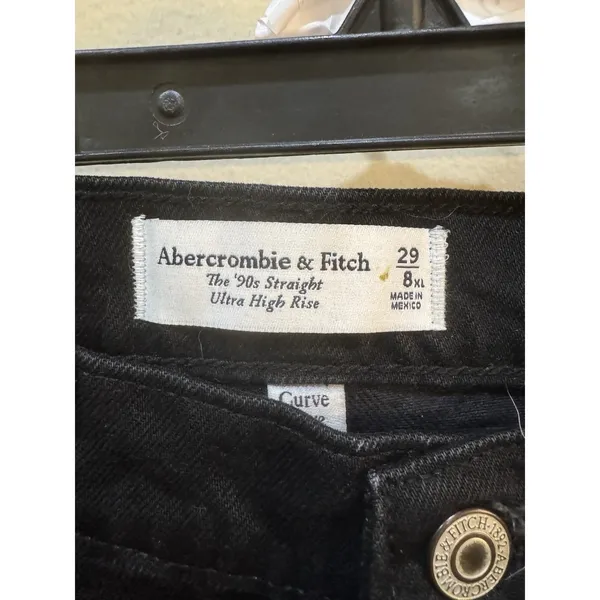 NEW Abercrombie Curve Love '90s Straight Ultra High Rise Black Jeans Size 29 8 - Image 4