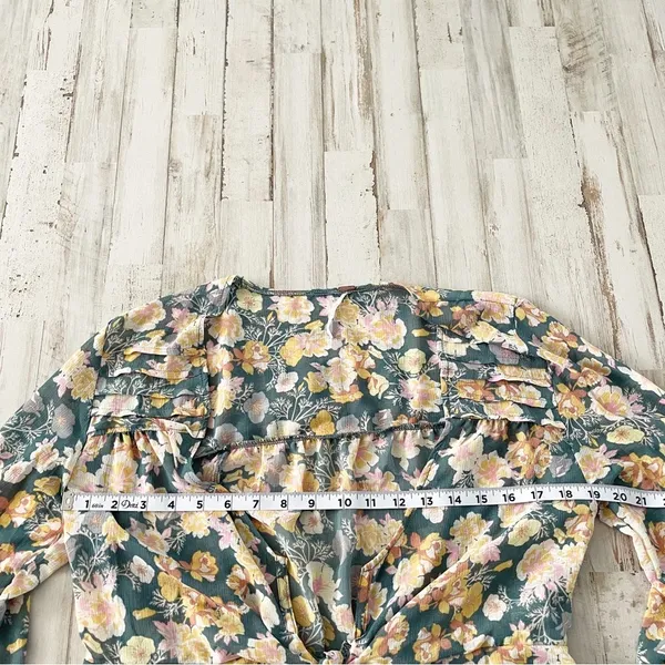 Free People Tie Ruffle Crop Top Blouse Floral Small - Image 3