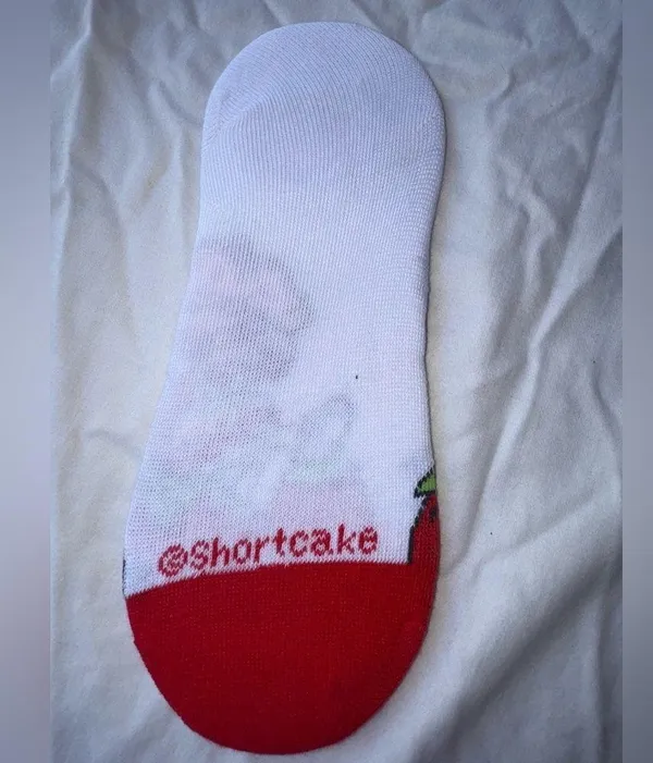 Strawberry shortcake no show socks nwot Pink - Image 2